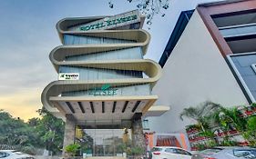 Treebo Elysee, Patel Nagar
